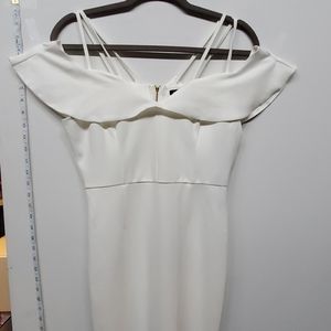 White bodycon dress